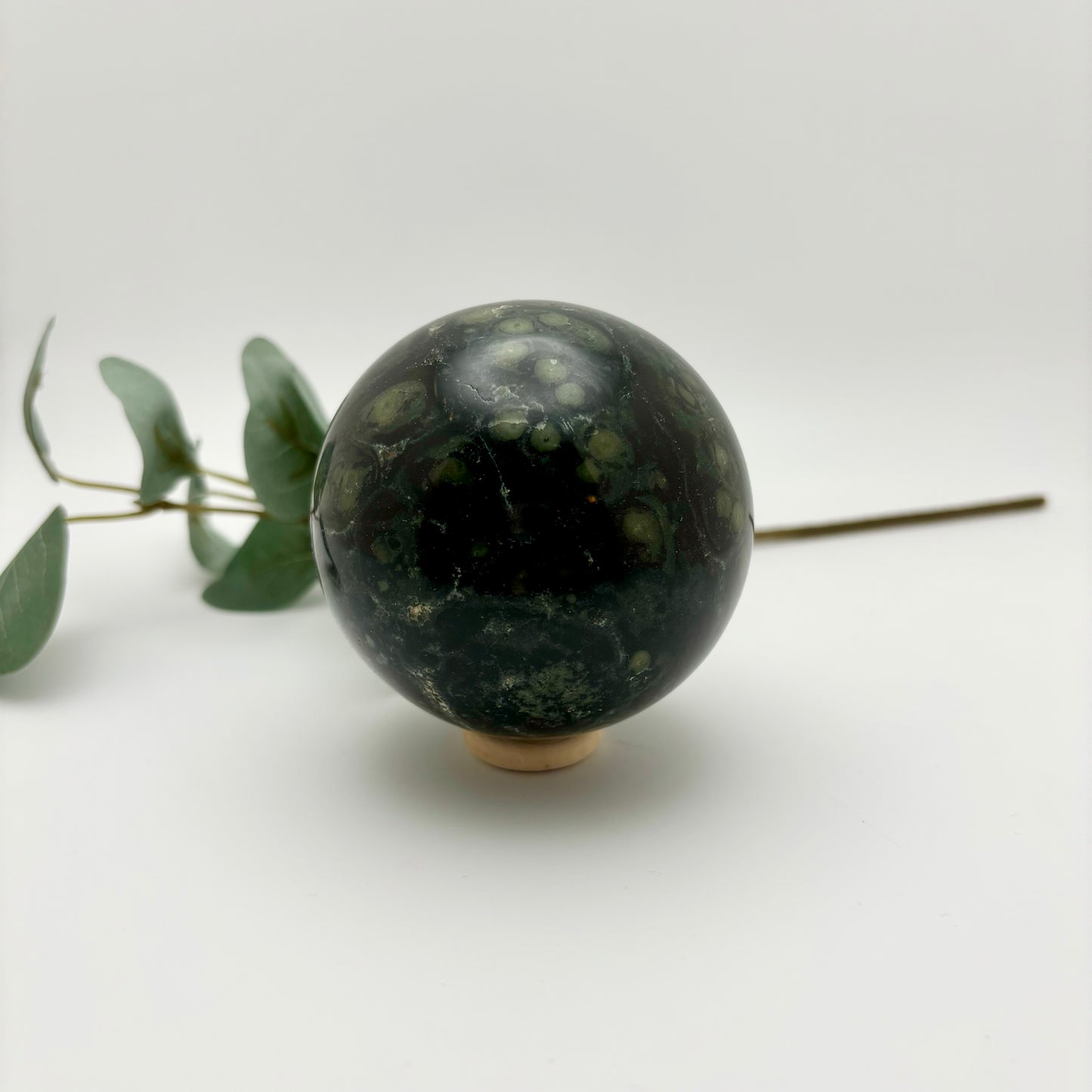 Kambaba Jasper Sphere