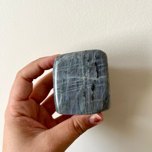 Labradorite Freeform
