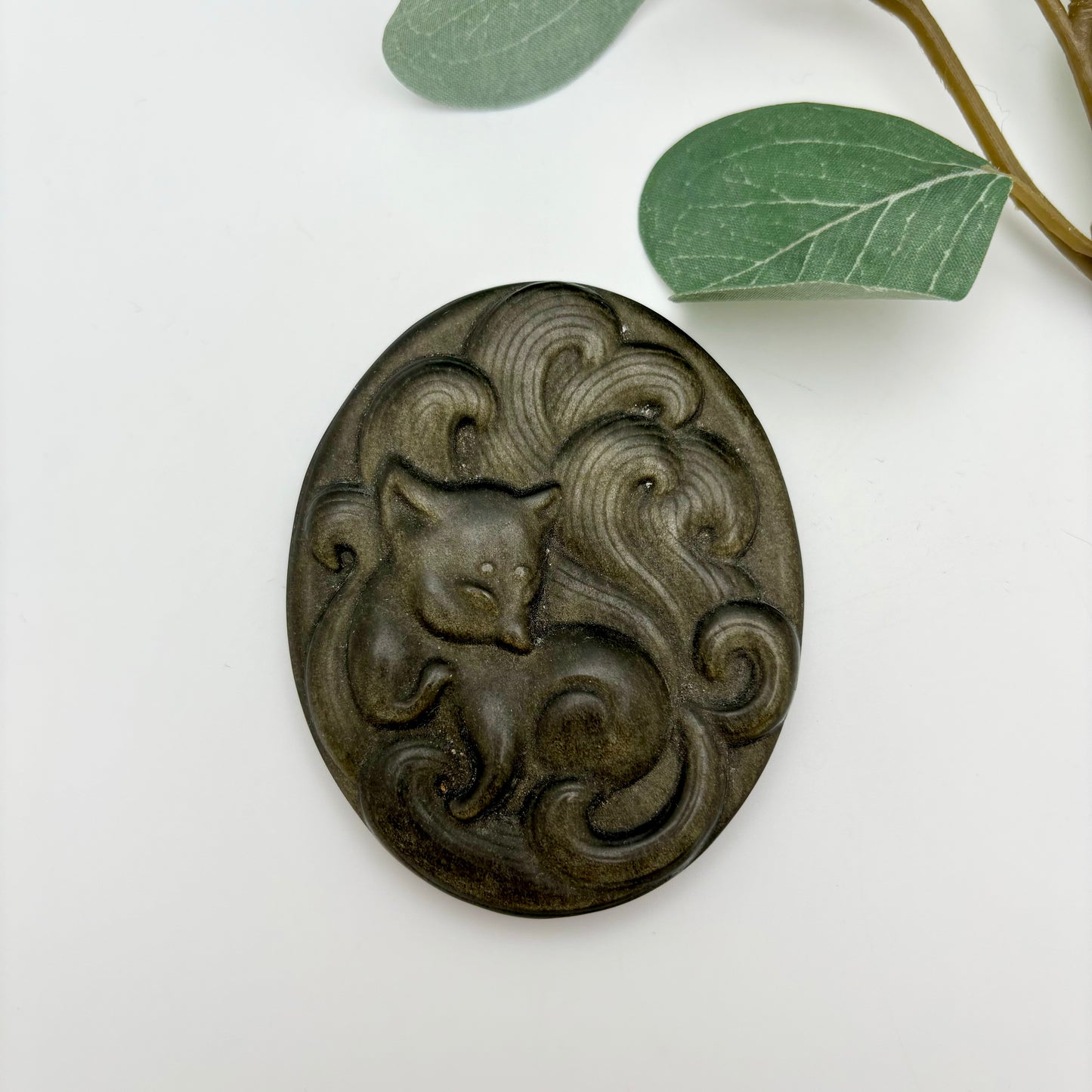 Gold Sheen Obsidian Nine Tail Fox