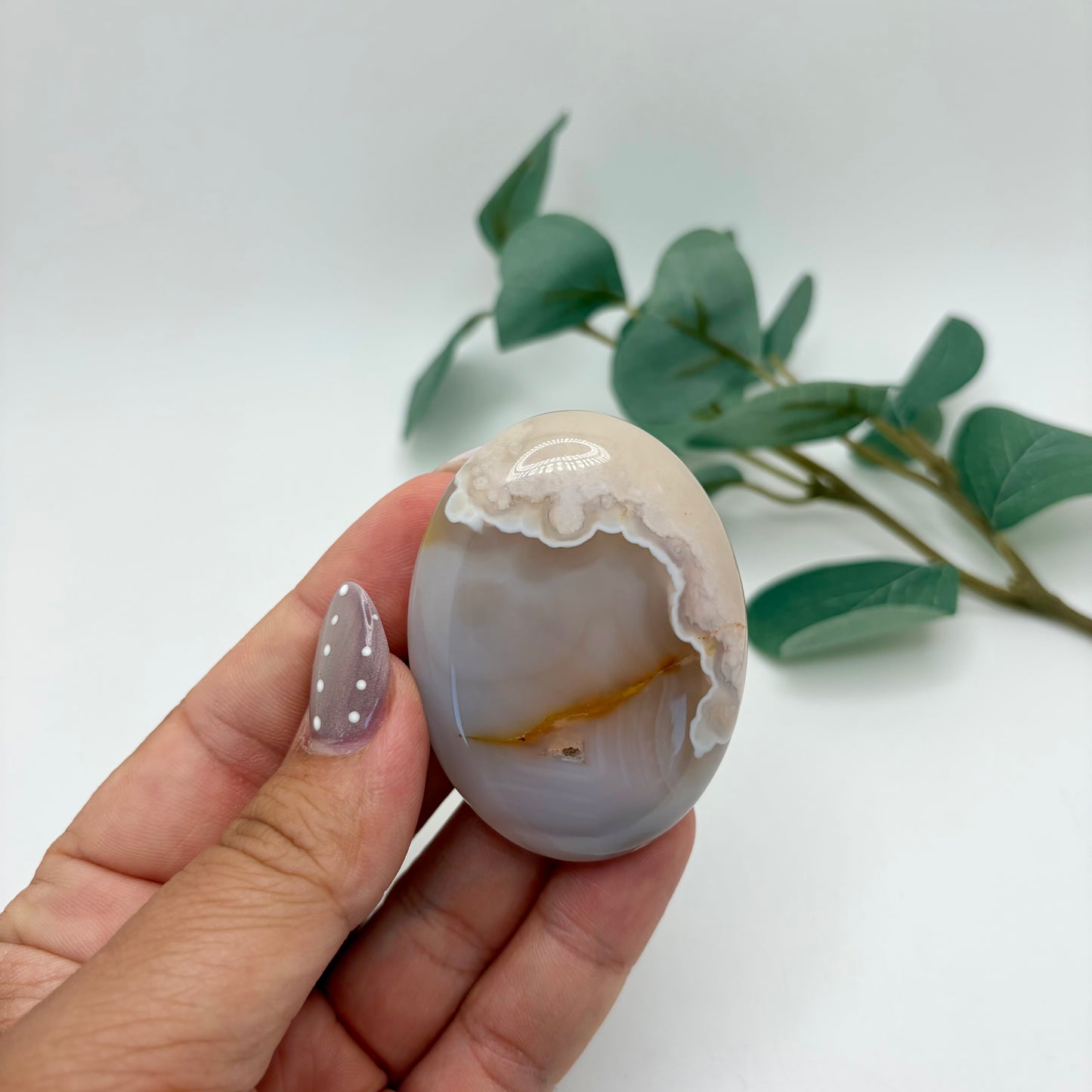 Flower Agate Palm Stone