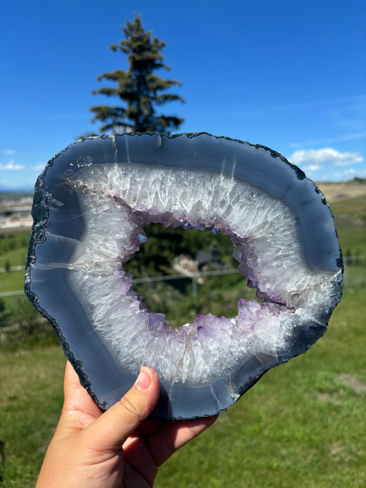 XL Amethyst Portal on Stand (A)