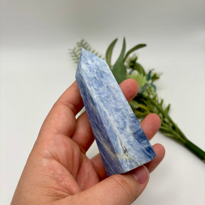 High Grade Kyanite Towers