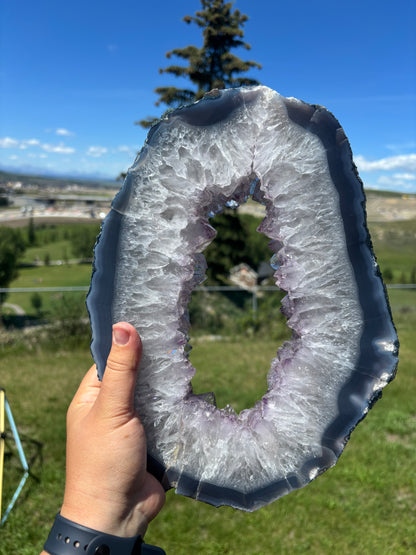 XL Amethyst Portal on Stand (B)