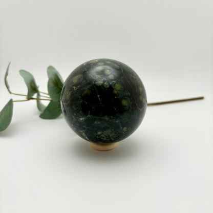 Kambaba Jasper Sphere