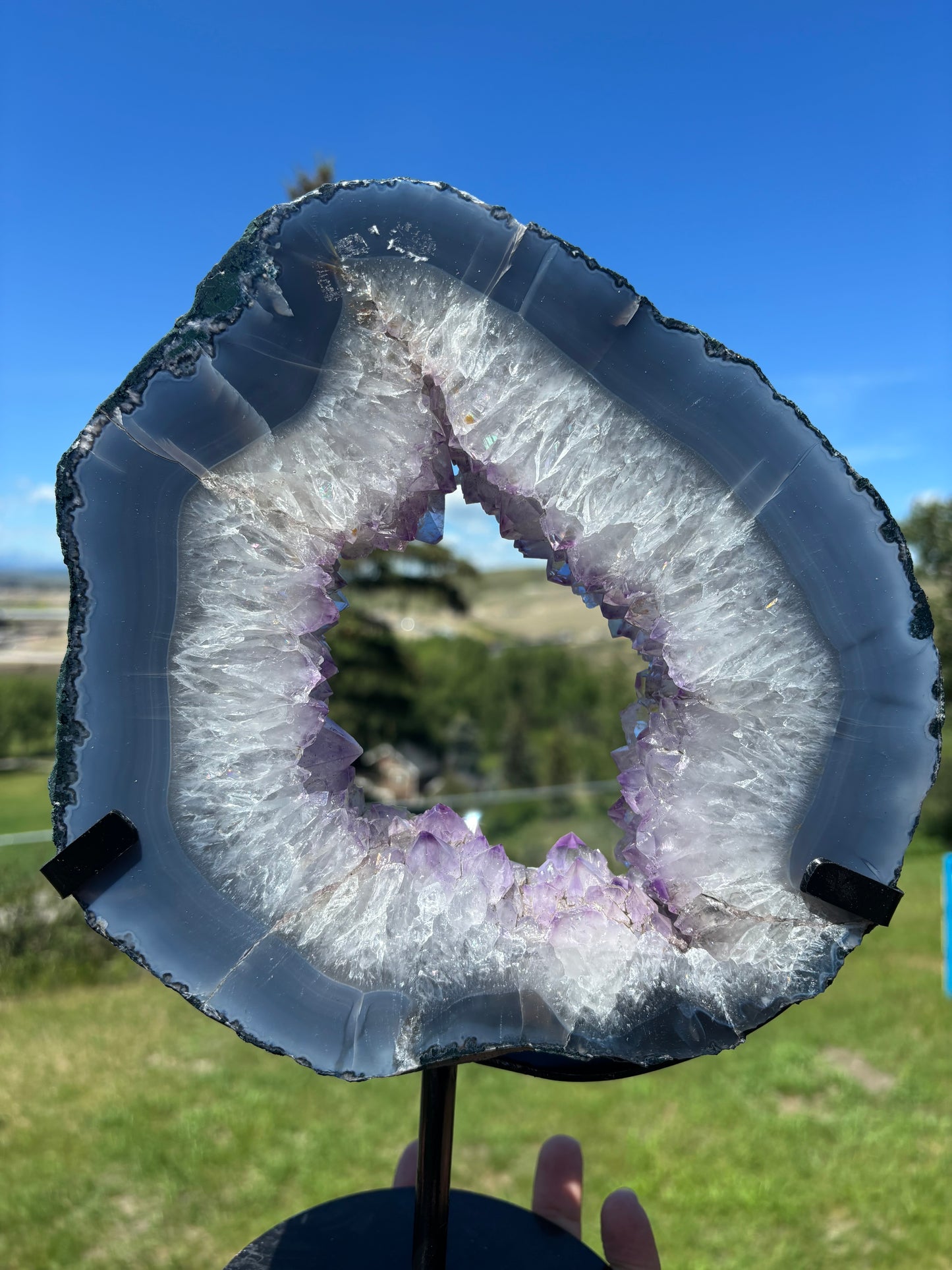 XL Amethyst Portal on Stand (A)