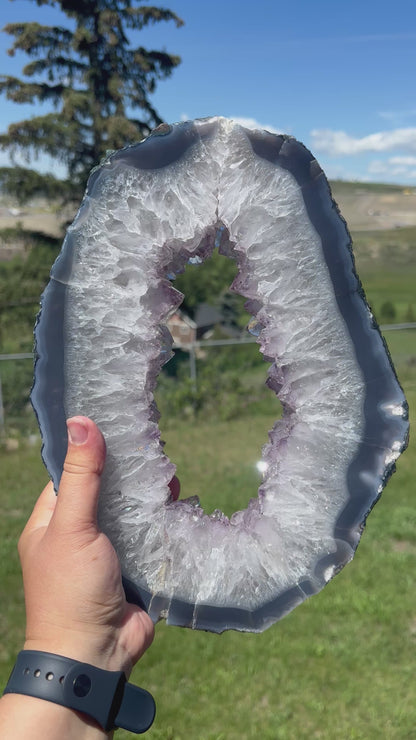 XL Amethyst Portal on Stand (B)